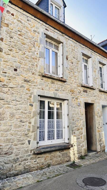 Maison à vendre, 97m², CAMARET SUR MER