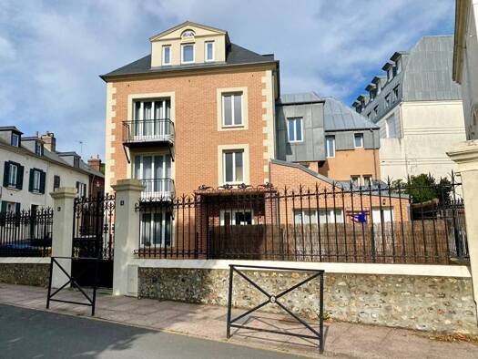 Appartement à vendre 147 000 € 1 pièce 29 m² Étage 2/3 Secteur Sauvegarde Honfleur 14600