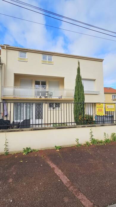 Appartement à louer 710 € 2 pièces 1 chambre 33 m² RDC Cottages Tremblay en France 93290