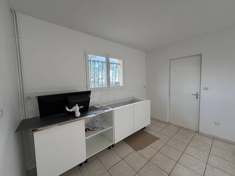 Maison à louer, 84m², LOUCHATS