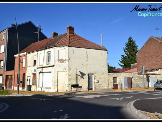 Maison à vendre 76 000 € 2 pièces 2 chambres 102 m² 230 m² de terrain Centre Anzin 59410