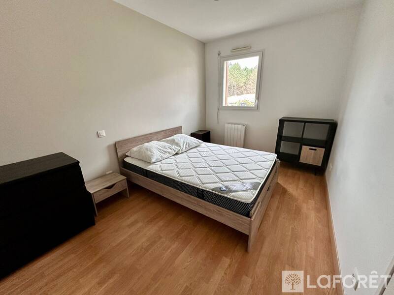 Maison à louer, 36m², SAINT JEAN D'ILLAC