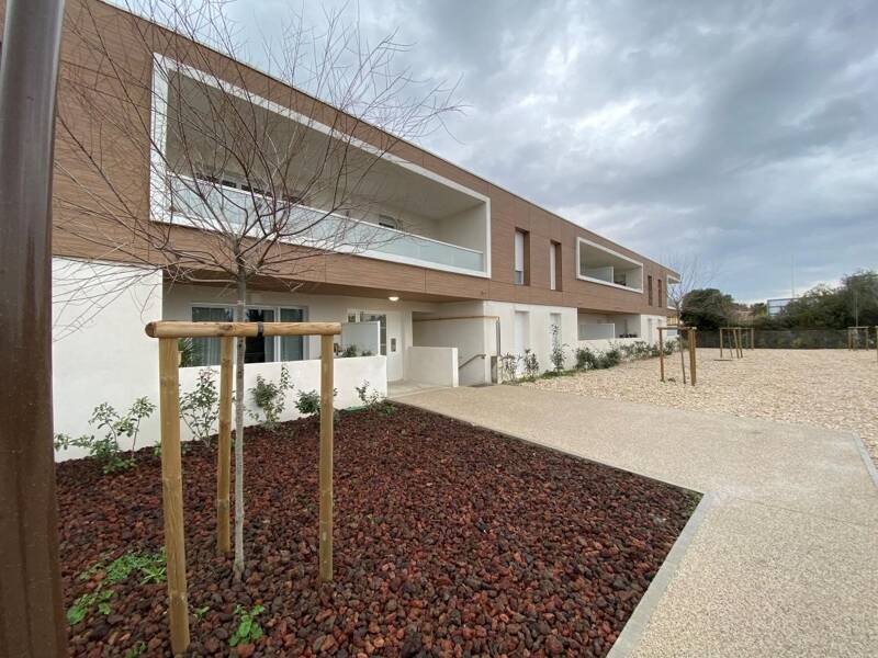 Maison à louer, 69m², PEROLS