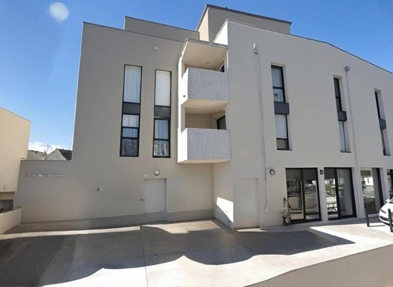 Appartement à louer 774 € 3 pièces 2<br/>chambres 62 m²<br/>superficie RDC/3<br/>étage Centre-Chatelet Betton 35830