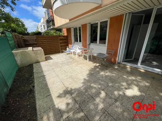 Appartement à vendre 174 000 € 1 pièce 37 m² Les Saules Guyancourt 78280