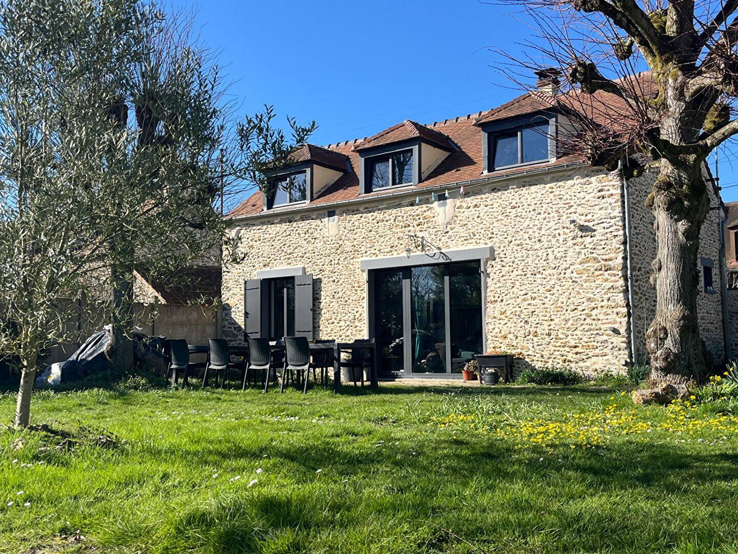 Maison à vendre, 101m², VIEILLE EGLISE EN YVELINES