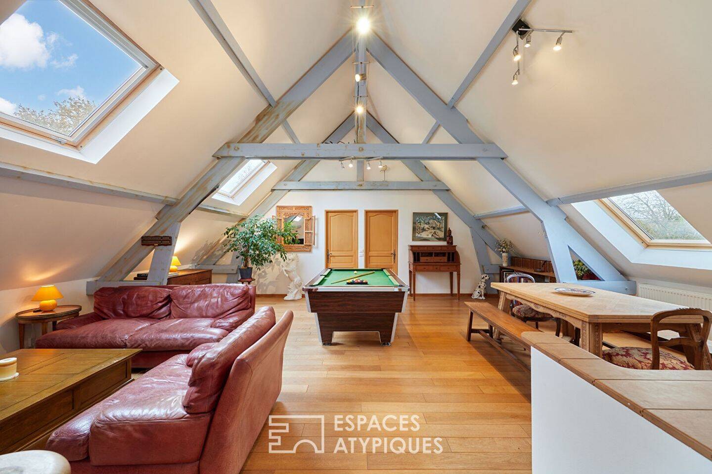 Maison à vendre, 165m², SAINT ETIENNE LA THILLAYE