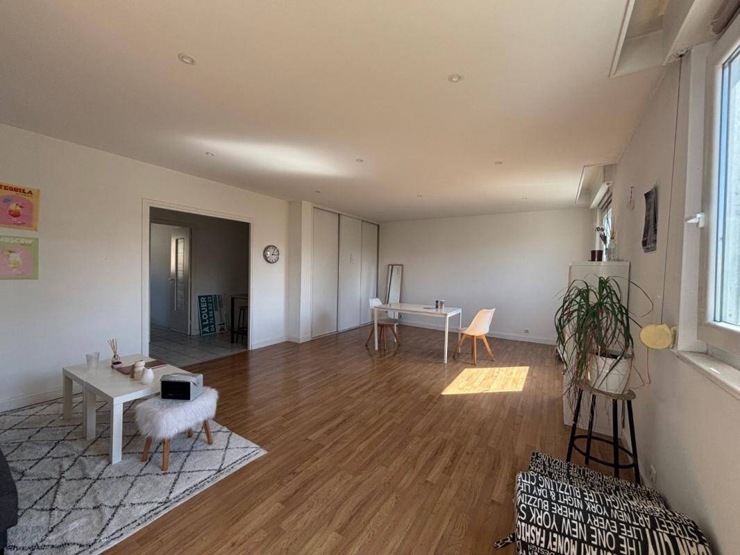 Maison à louer, 90m², VALENCE
