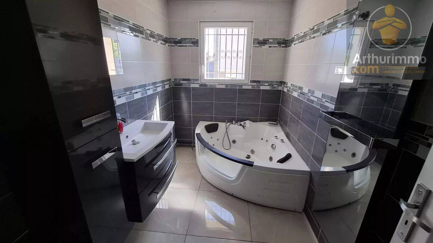Maison à vendre, 85m², SAINT JEAN DE LA RUELLE