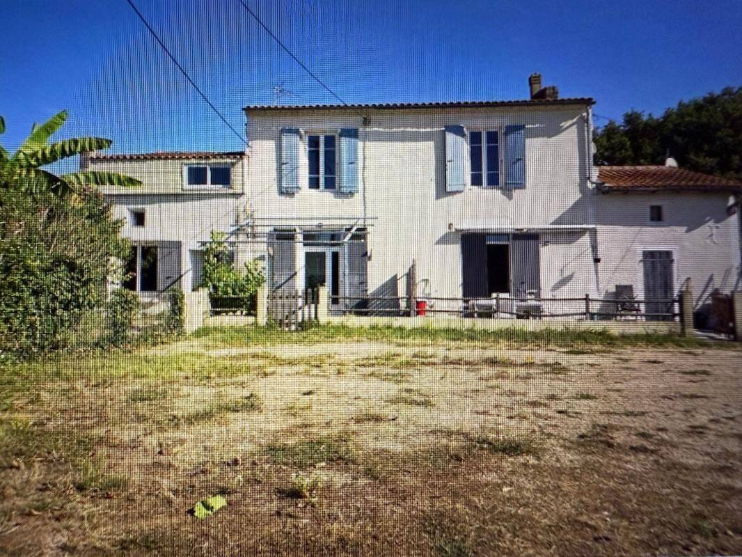 Maison à vendre, 190m², CHENAC SAINT SEURIN D'UZET