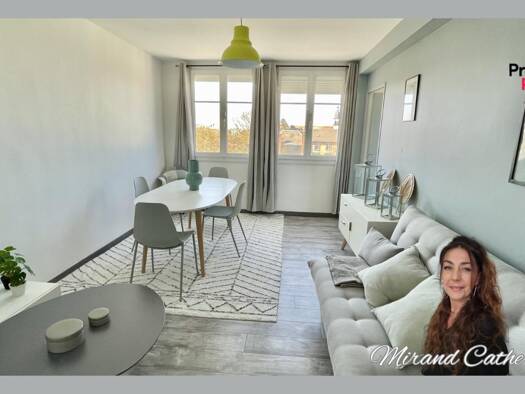 Appartement à vendre 140 000 € 5 pièces 4 chambres 82 m² Étage 5/12 Saint Martin Troyes 10000