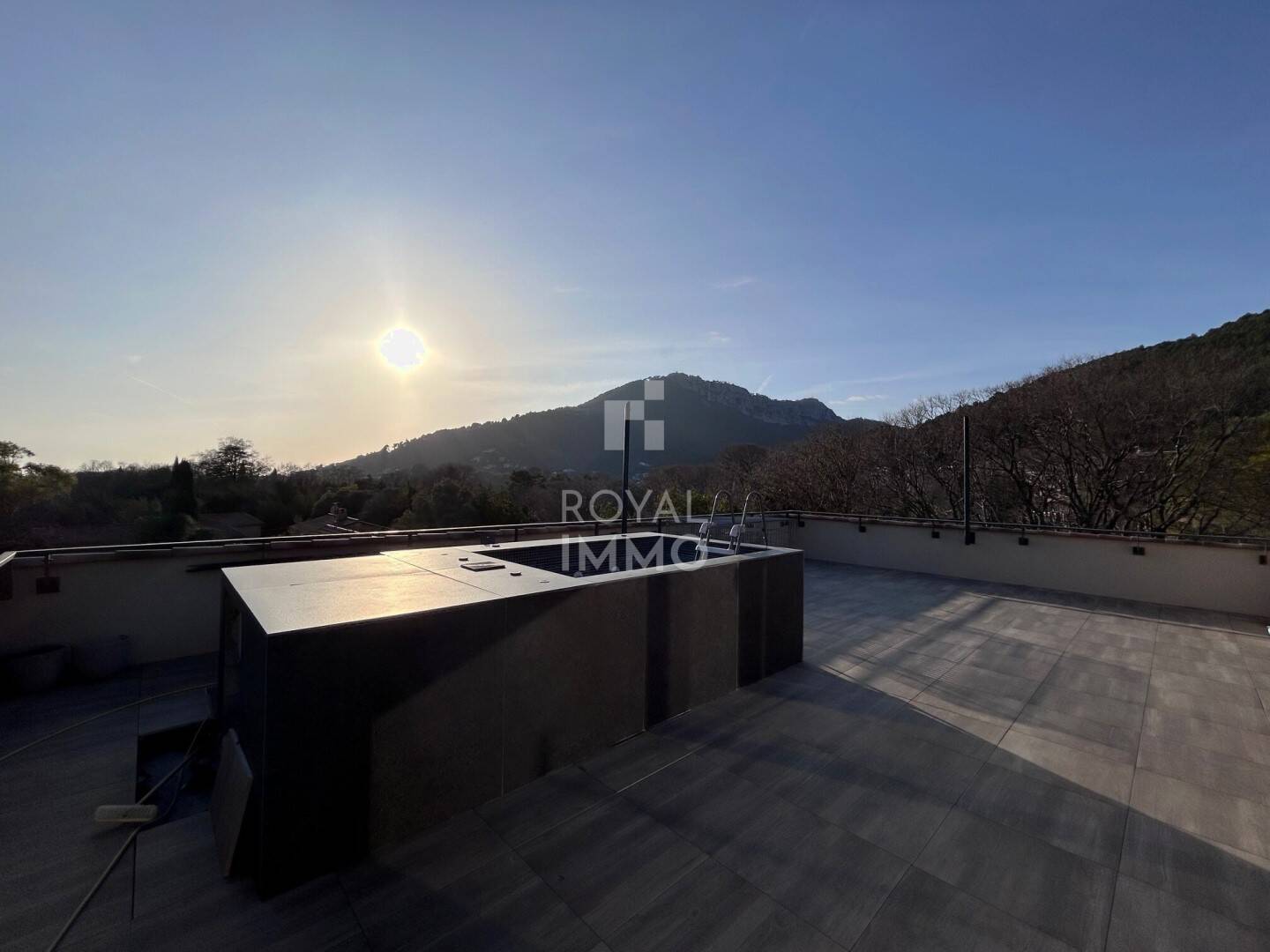 Maison à louer, 134m², LA VALETTE DU VAR