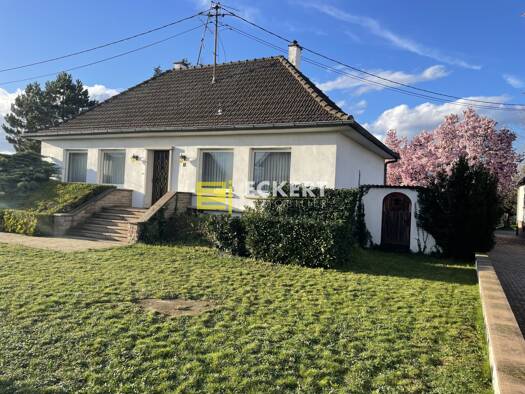 Maison de plain-pied à vendre 315 000 € 4 pièces 3 chambres 87 m² 629 m² de terrain Plobsheim 67115
