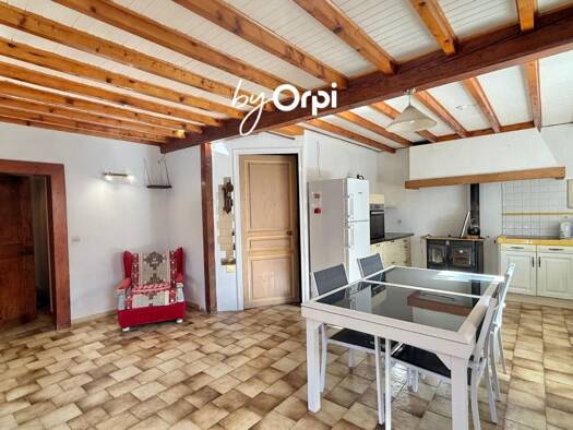 Maison de ville à vendre 235 000 € 6 pièces 5 chambres 135 m² 1 525 m² de terrain Rencurel 38680