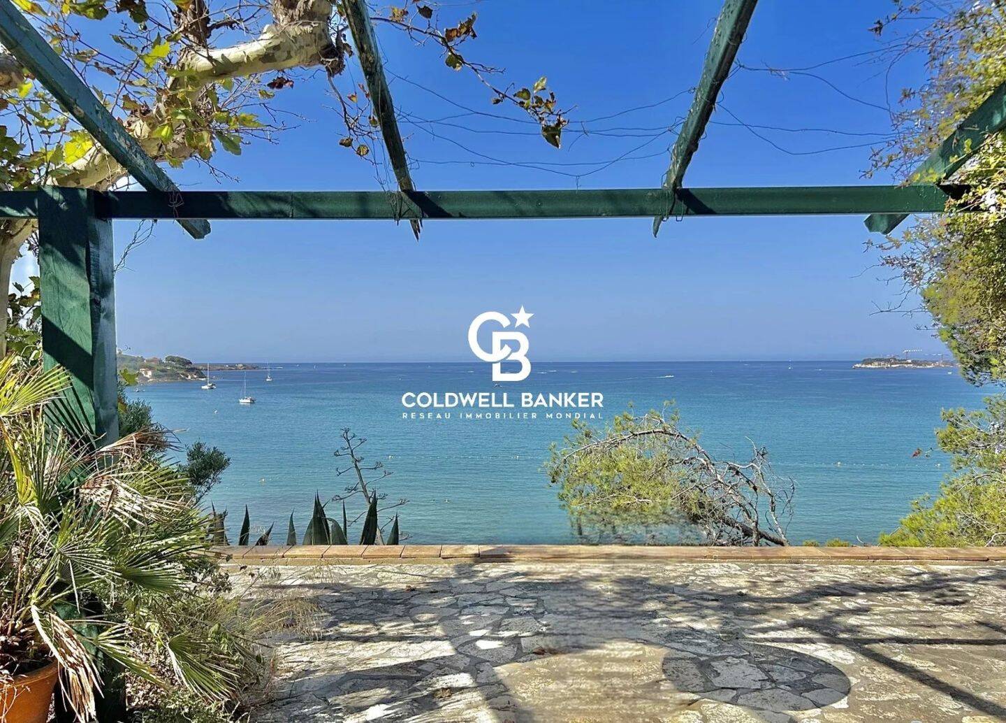 Maison à vendre, 237m², SANARY SUR MER