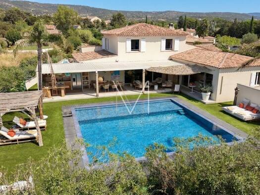 Villa à vendre 2 650 000 € 9 pièces 7 chambres 270,06 m² 1 650 m² de terrain Le Plan-de-la-Tour 83120