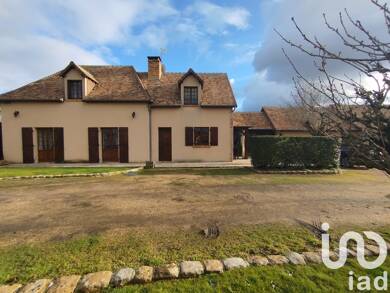 Maison à vendre 198 000 € 5 pièces 3 chambres 130 m² 1 000 m² de terrain Saint-Cosme-en-Vairais 72110