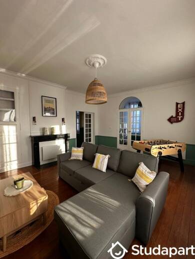 Appartement à louer 470 € 1 pièce 6 chambres 34 m² RDC/2 Bidee Châlons-en-Champagne 51000