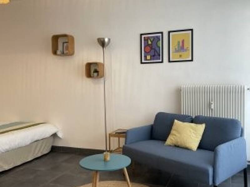 Maison à louer, 26m², LYON 8E