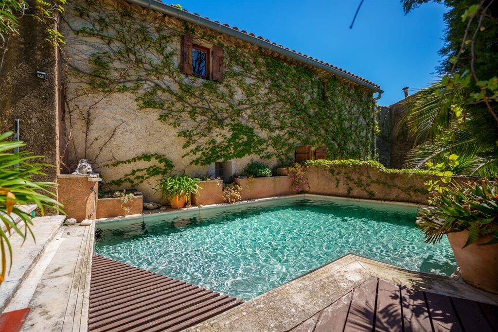 Maison à vendre, 323m², MONTPEYROUX