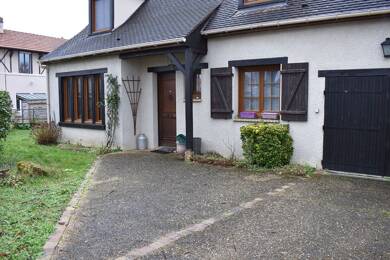 Maison à vendre 388 500 € 5 pièces 3 chambres 111 m² 594 m² de terrain Peripherie Le Perray en Yvelines 78610