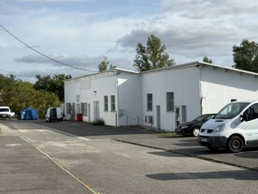 Local commercial à louer 1 316 € 171 m² de surface de vente Centre Sud Escalquens 31750