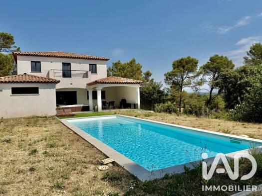 Maison à vendre 799 000 € 7 pièces 5 chambres 232 m² 2 000 m² de terrain Flassans-sur-Issole 83340