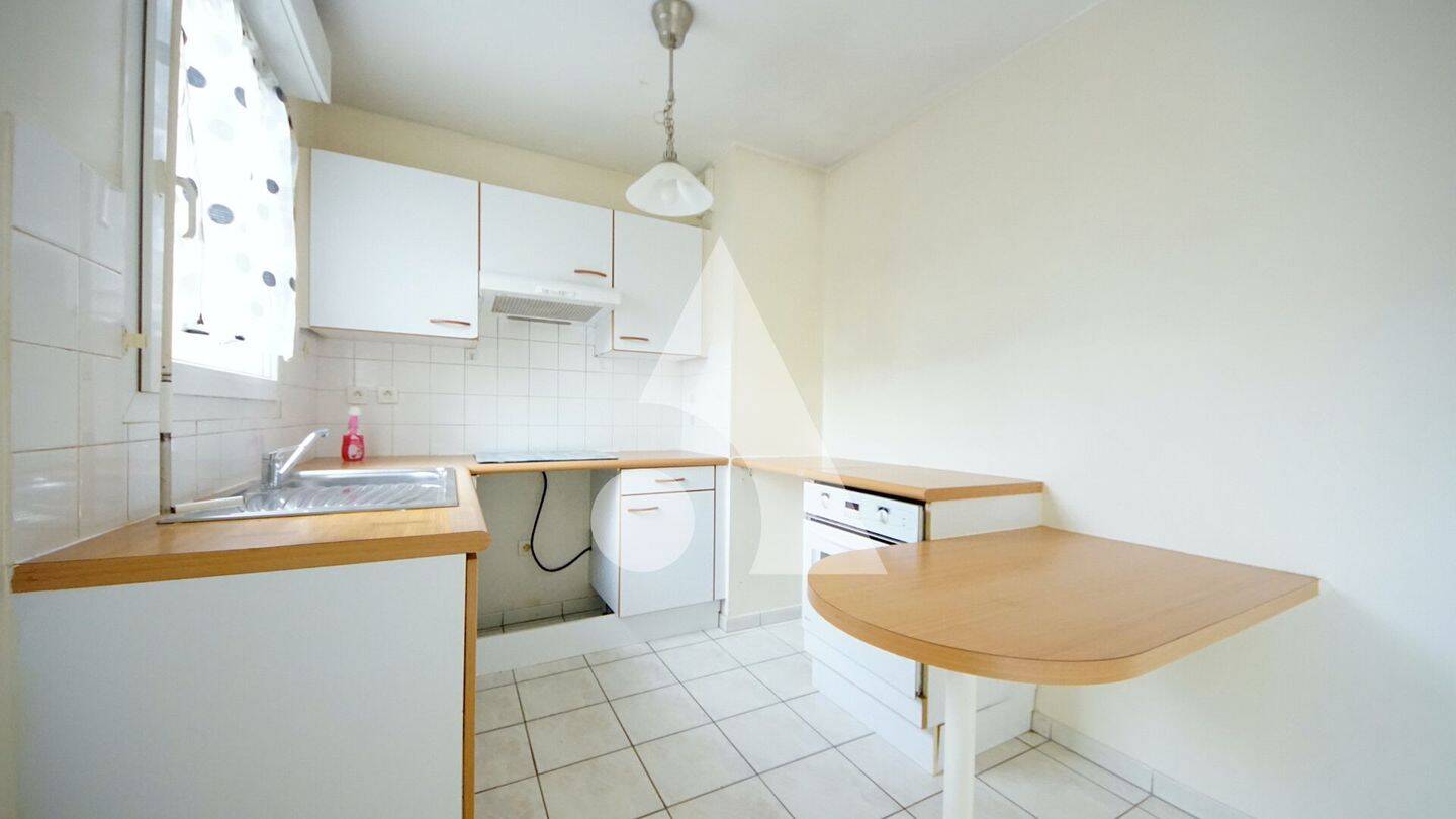 Maison à louer, 44m², CORBEIL ESSONNES