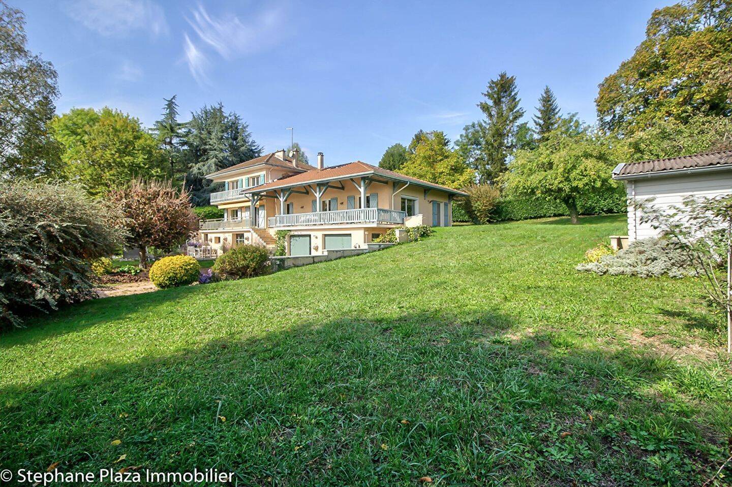 Maison à vendre, 186m², VILLIEU LOYES MOLLON
