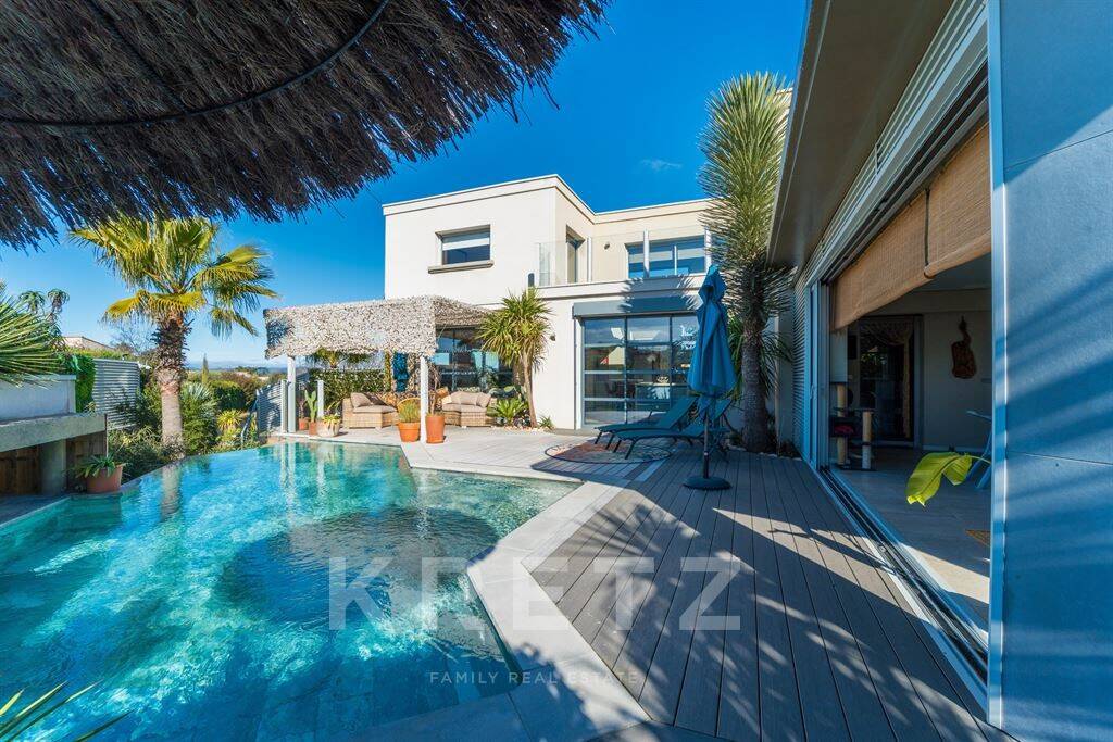 Maison à vendre, 220m², BEZIERS