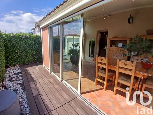 Maison à vendre 225 000 € 6 pièces 4 chambres 117 m² 517 m² de terrain Tronquieres Aurillac 15000