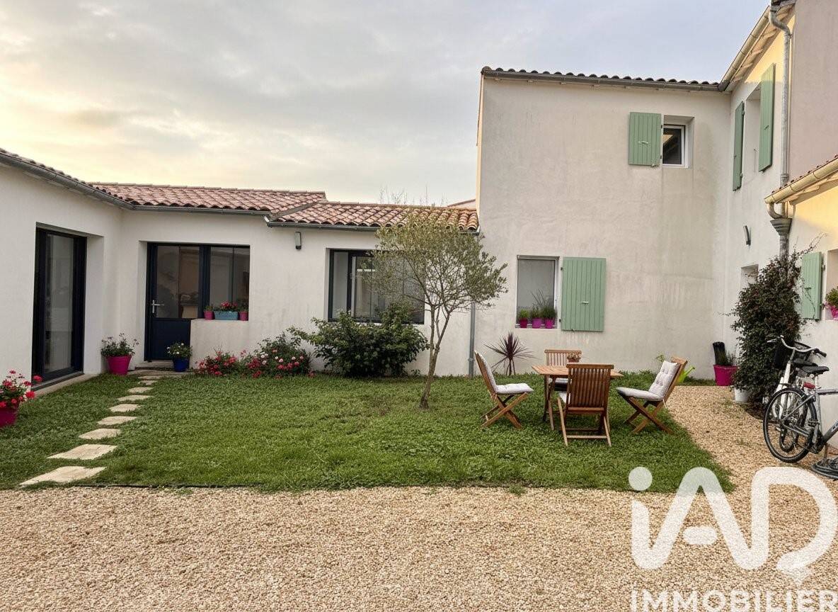 Maison à vendre, 140m², LA FLOTTE