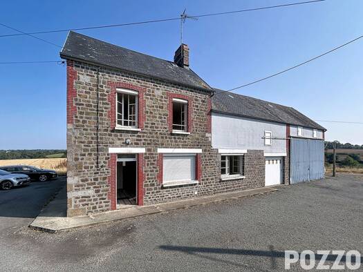 Maison à vendre 121 500 € 5 pièces 2 chambres 108 m² 4 760 m² de terrain La Bloutière 50800