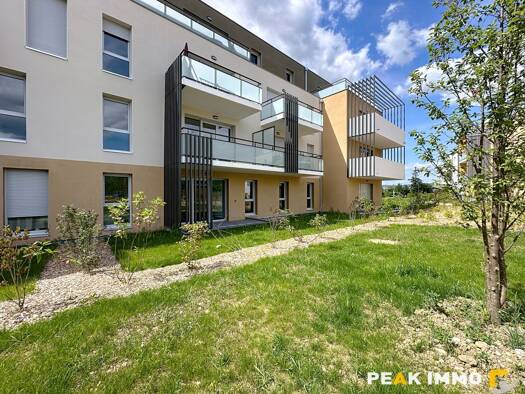 Appartement à vendre 340 000 € 4 pièces 3 chambres 82 m² RDC/2 Rumilly 74150