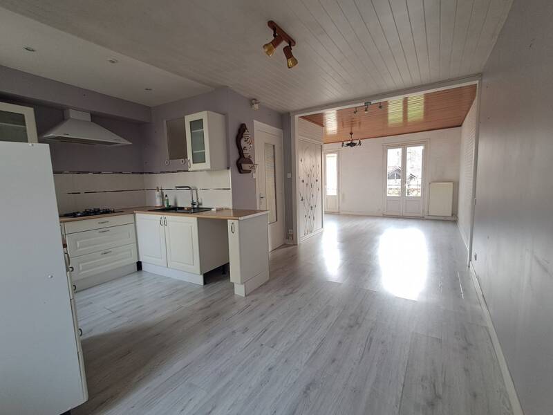 Maison à vendre, 133m², USSON EN FOREZ