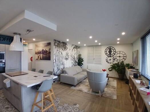 Appartement à vendre 499 000 € 5 pièces 4 chambres 93,64 m² Étage 1/2 Centre et Sud Est Saint-Didier-au-Mont-d'Or 69370