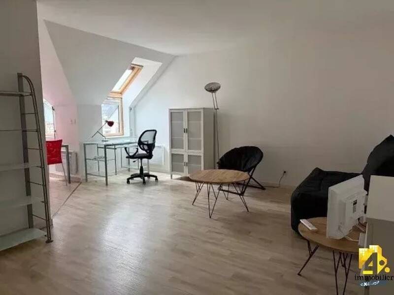 Maison à louer, 33m², MARGNY LES COMPIEGNE