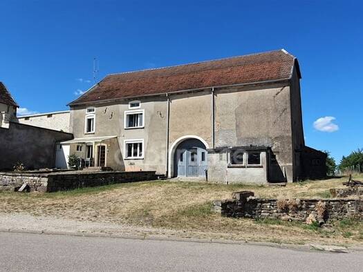 Maison à vendre 76 000 € 4 pièces 3 chambres 120 m² 1 034 m² de terrain Dampierre-lès-Conflans 70800
