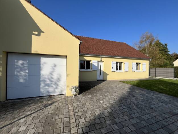 Maison de plain-pied à vendre 420 000 € 6 pièces 4 chambres 110 m² 680 m² de terrain Milly-la-Forêt 91490