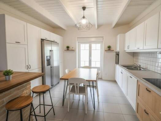 Maison de ville à vendre 149 000 € 6 pièces 5 chambres 121 m² 1 001 m² de terrain Loqueffret 29530