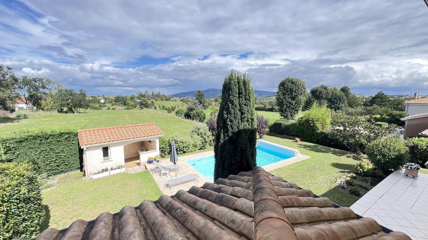 Maison à vendre, 170m², LA TOUR DE SALVAGNY