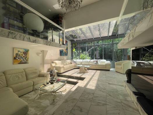 Maison à vendre 2 140 000 € 5 pièces 4 chambres 208,17 m² 224 m² de terrain Saint-Mandé 94160