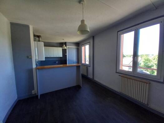 Appartement à louer 450 € 2 pièces 1 chambre 39 m² Étage 3/3 Le Pape Paray-le-Monial 71600