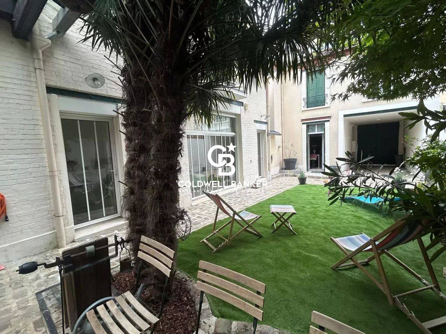 Maison à vendre, 232m², SURESNES
