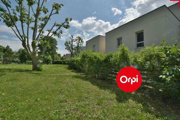 Maison à vendre 254 900 € 3 pièces 2 chambres 62 m² Berliet-Gare-Garibaldi Saint-Priest 69800