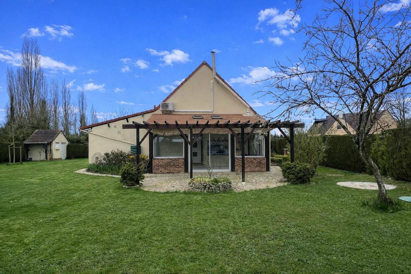 Maison à vendre, 142m², HOUDAN