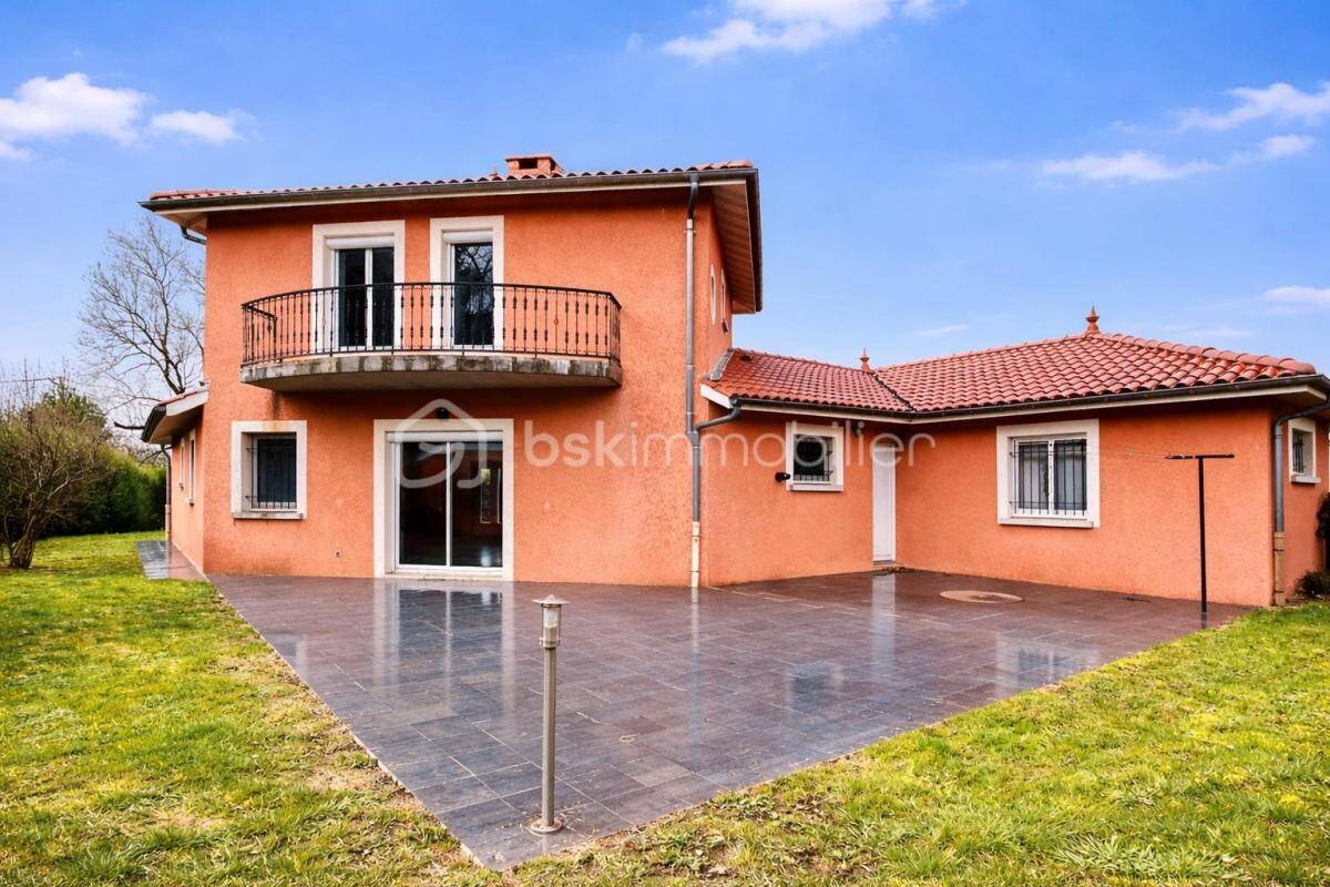Maison à vendre, 141m², HAUTERIVES