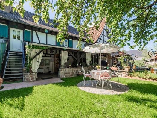 Maison à vendre 875 500 € 10 pièces 7 chambres 444 m² 3 200 m² de terrain Furchhausen 67700