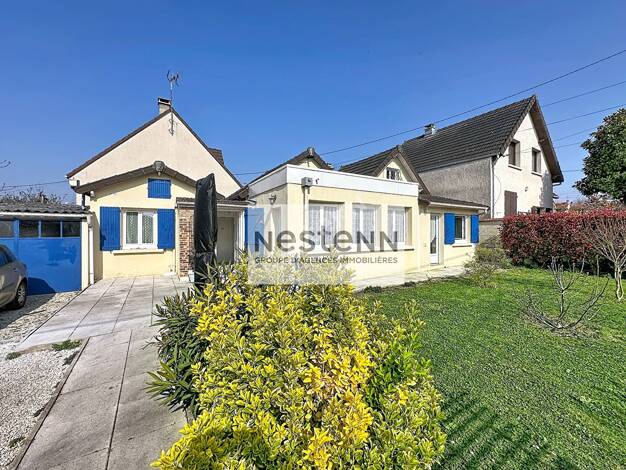 Maison de plain-pied à vendre 319 000 € 3 pièces 1 chambre 69 m² 338 m² de terrain Gros Noyer Ermont 95120