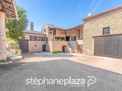 Maison à vendre 315 000 € 4 pièces 3 chambres 155 m² 2 000 m² de terrain Donzy le Pertuis 71250